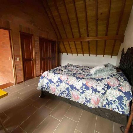 הוילה Hermosa Casa , Con Parqueadero En Rionegro Cerca Al Aeropuerto מראה חיצוני תמונה