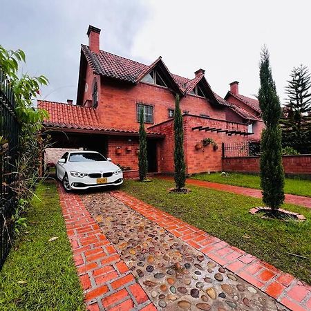 הוילה Hermosa Casa , Con Parqueadero En Rionegro Cerca Al Aeropuerto מראה חיצוני תמונה