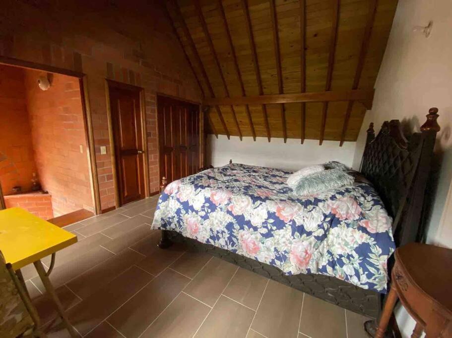 הוילה Hermosa Casa , Con Parqueadero En Rionegro Cerca Al Aeropuerto מראה חיצוני תמונה