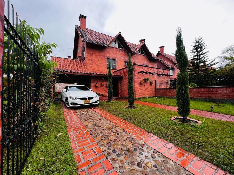 הוילה Hermosa Casa , Con Parqueadero En Rionegro Cerca Al Aeropuerto מראה חיצוני תמונה