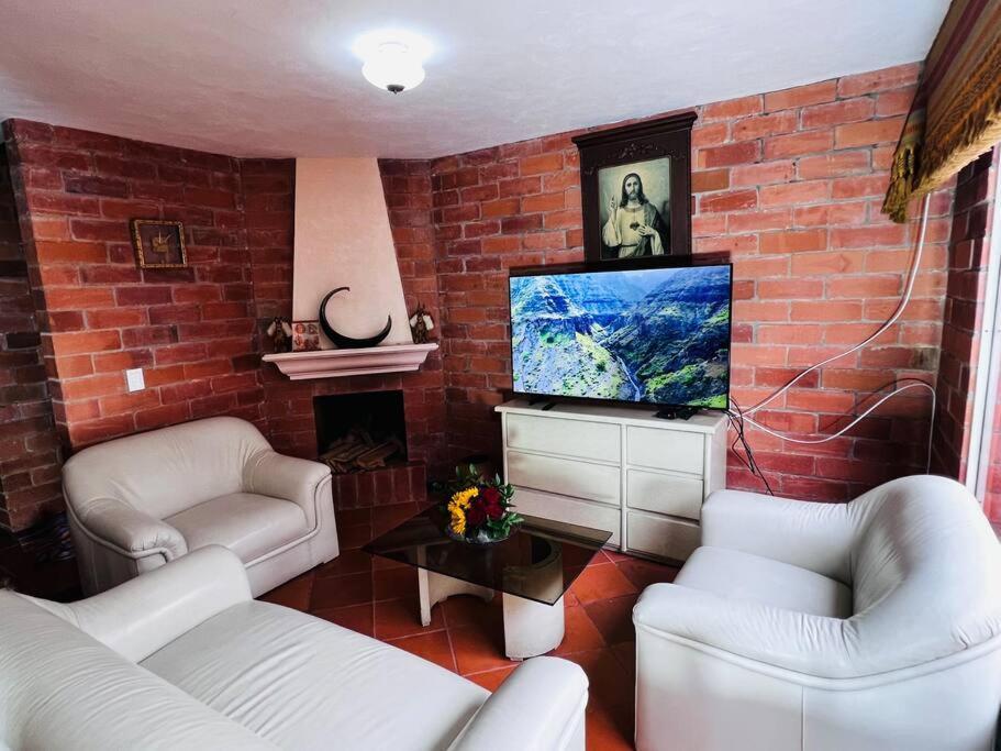 הוילה Hermosa Casa , Con Parqueadero En Rionegro Cerca Al Aeropuerto מראה חיצוני תמונה